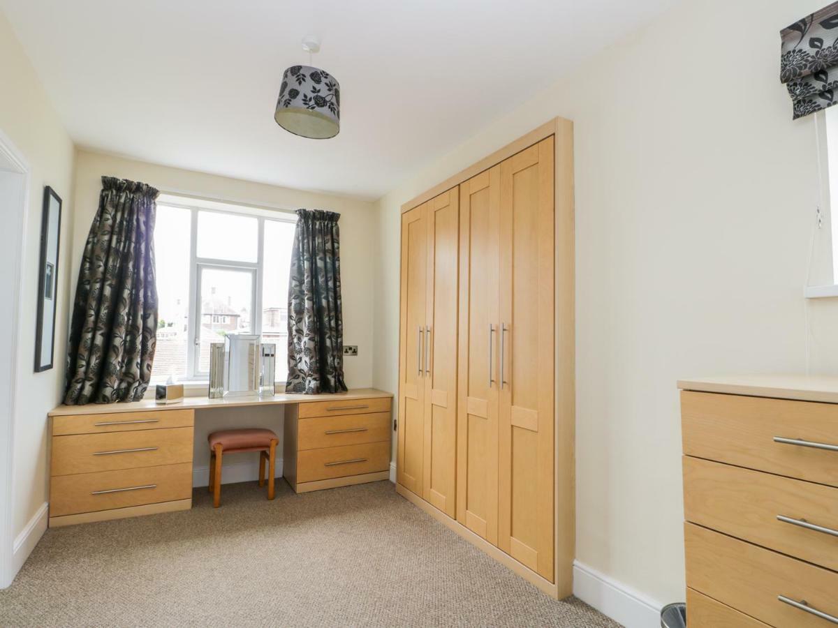 The Gansey Girl Apartment Bridlington Exterior photo